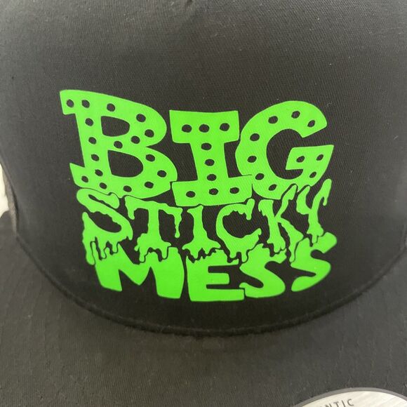 New The Authentic Yupoong SnapBack Adjustable Hat Cap Big‎ Sticky Mess - Picture 4 of 9